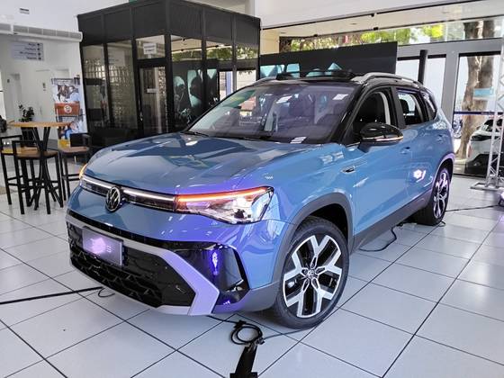 VOLKSWAGEN TAOS 1.4 250 TSI TOTAL FLEX HIGHLINE AUTOMÁTICO